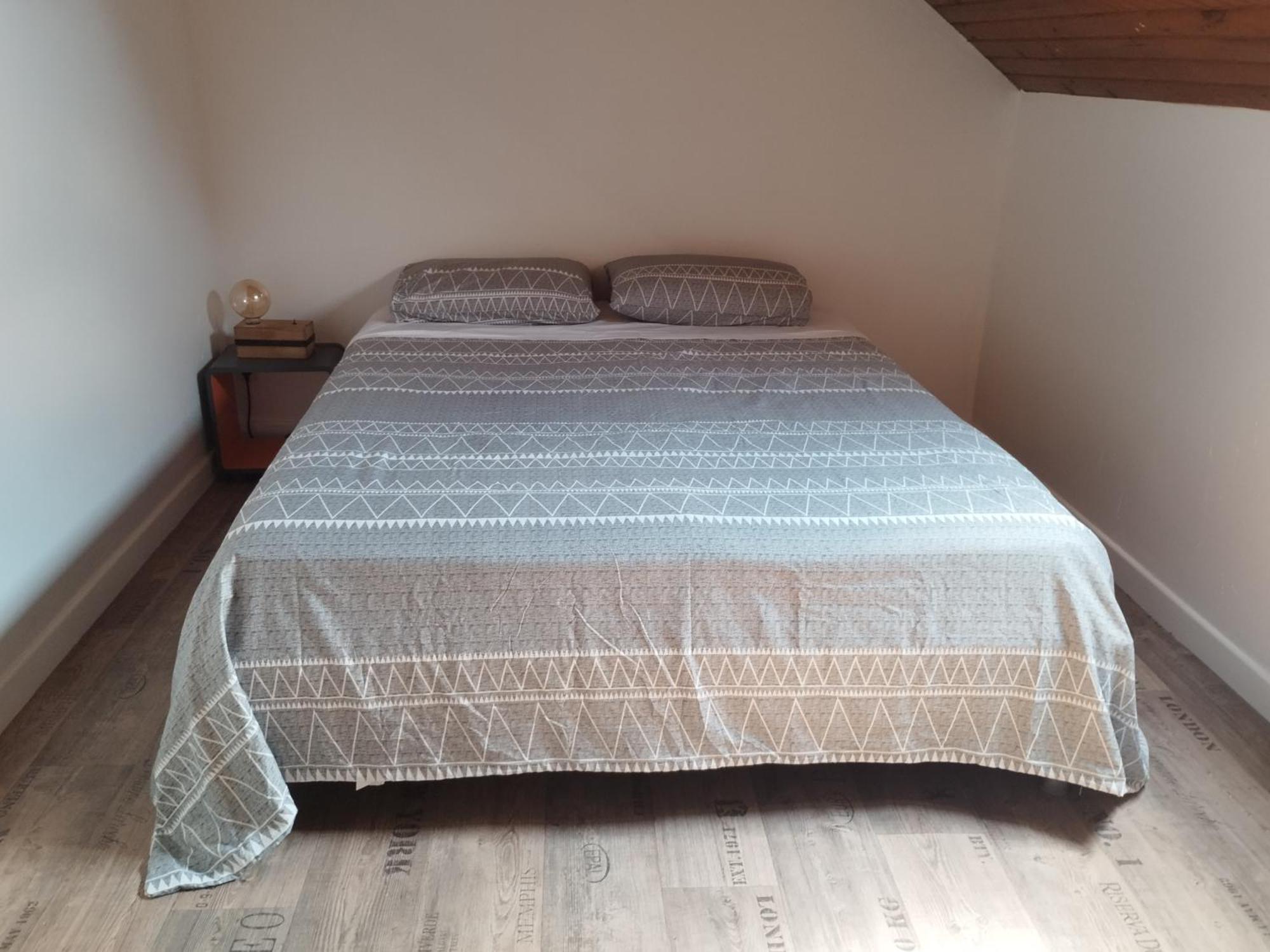 Maison De Ville A 10 Min Du Pal Dompierre-sur-Besbre Exteriör bild